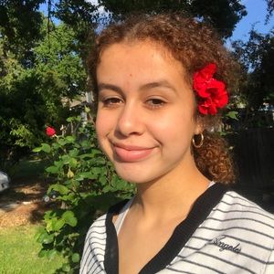 Meet your Posher, Madeline